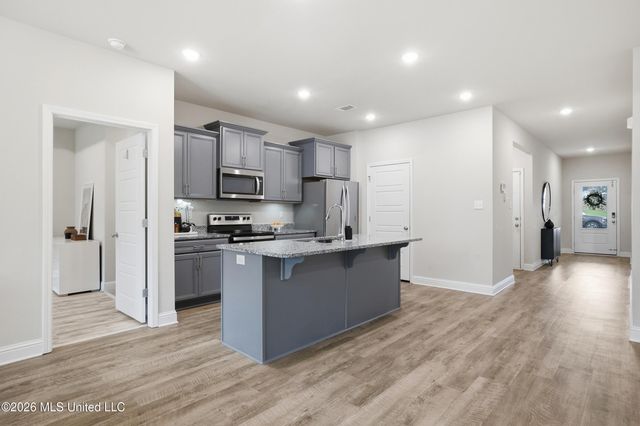 5495 Overland Drive, Biloxi, MS 39532