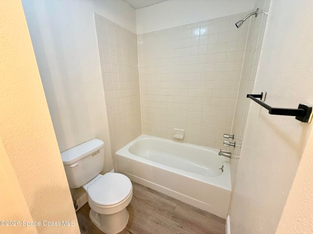 3515 Sable Palm Lane B, Titusville, FL 32780