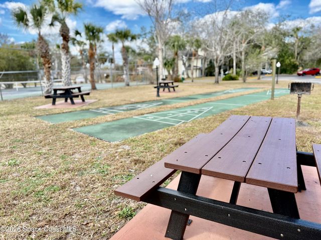 3515 Sable Palm Lane B, Titusville, FL 32780