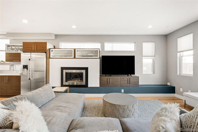 2712 Irving Street, Denver, CO 80211