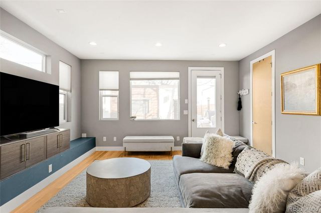 2712 Irving Street, Denver, CO 80211