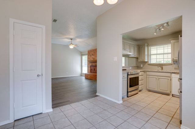 215 Linda Street, Aubrey, TX 76227