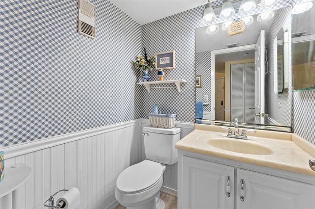 1605 S Us Highway 1 D302, Jupiter, FL 33477
