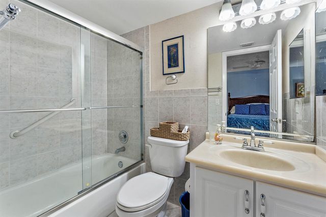 1605 S Us Highway 1 D302, Jupiter, FL 33477