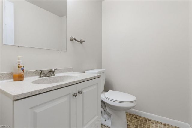 2413 Hemlock ST, Norfolk, VA 23513