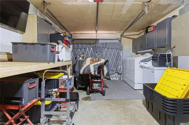 2413 Hemlock ST, Norfolk, VA 23513