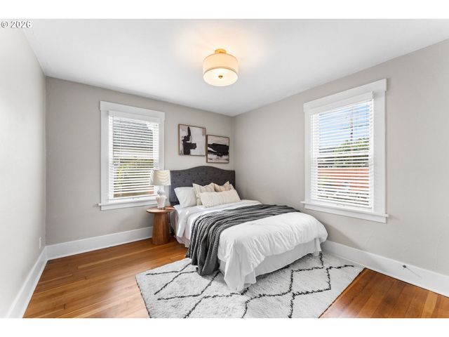 614 W 29TH St, Vancouver, WA 98660