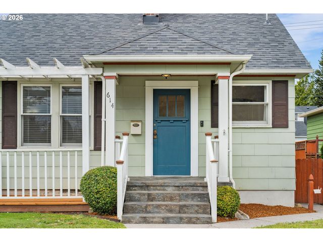614 W 29TH St, Vancouver, WA 98660