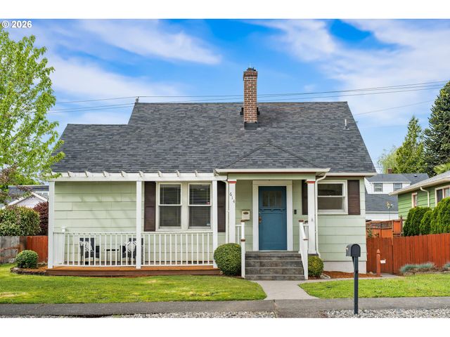 614 W 29TH St, Vancouver, WA 98660