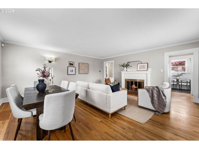 614 W 29TH St, Vancouver, WA 98660