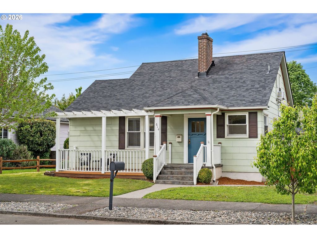 614 W 29TH St, Vancouver, WA 98660