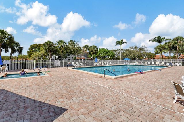 7195 Summer Tree Drive, Boynton Beach, FL 33437