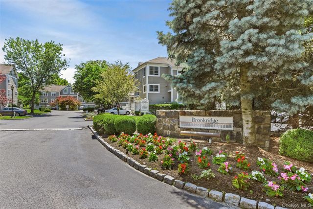 21 Brookridge Court, Rye Brook, NY 10573