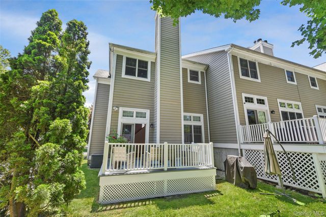 21 Brookridge Court, Rye Brook, NY 10573