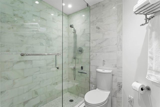 888 Brickell Key Dr 2606, Miami, FL 33131