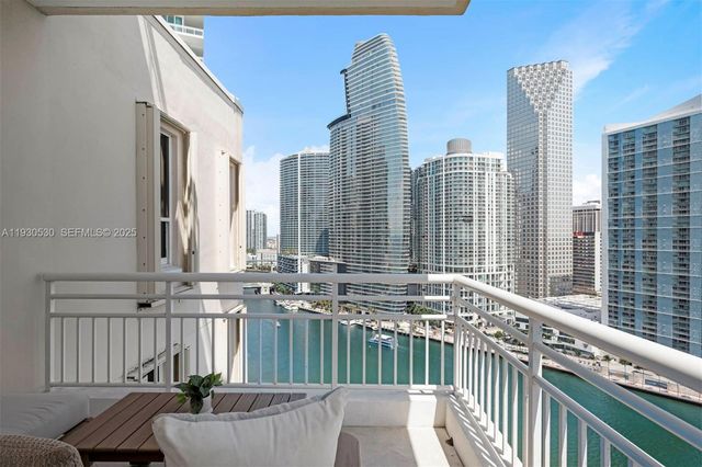 888 Brickell Key Dr 2606, Miami, FL 33131