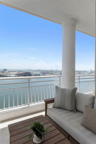 888 Brickell Key Dr 2606, Miami, FL 33131