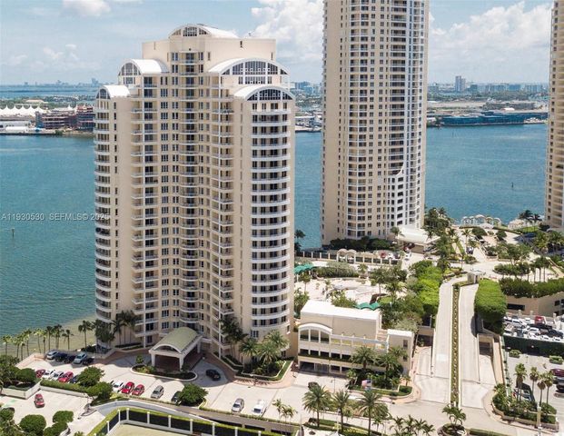 888 Brickell Key Dr 2606, Miami, FL 33131