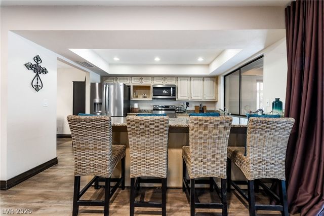 4211 Flamingo Crest Drive, Las Vegas, NV 89121