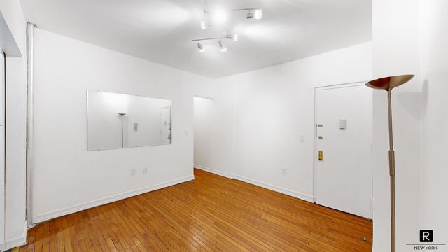 50 W 112th St Apt 6G, New York City, NY 10026