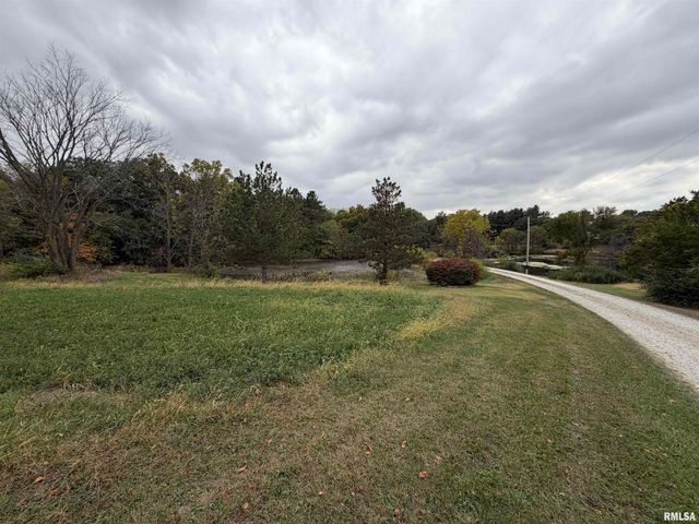 1196 160TH Street, Abingdon, IL 61410