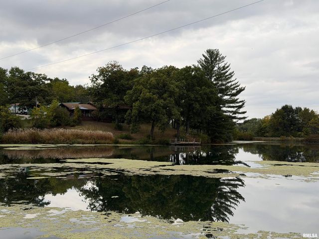 1196 160TH Street, Abingdon, IL 61410