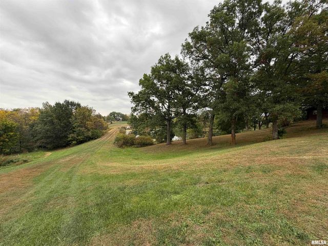 1196 160TH Street, Abingdon, IL 61410