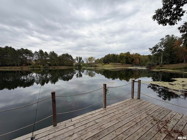 1196 160TH Street, Abingdon, IL 61410