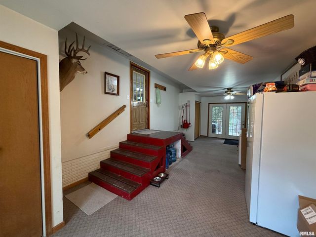 1196 160TH Street, Abingdon, IL 61410