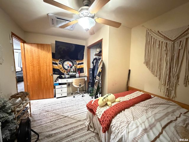 1196 160TH Street, Abingdon, IL 61410