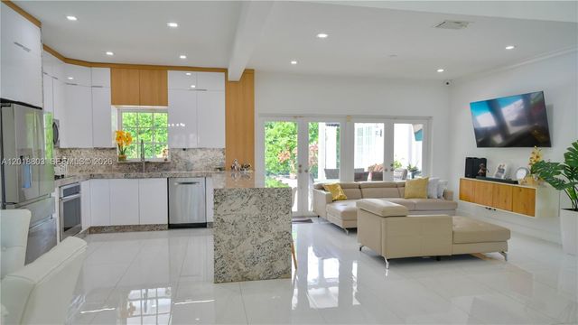 1535 Baracoa Ave, Coral Gables, FL 33146