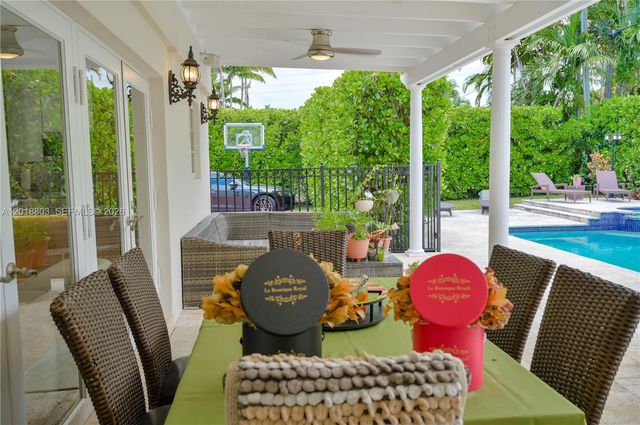 1535 Baracoa Ave, Coral Gables, FL 33146
