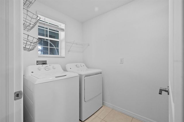 5554 BLUE AZURE DRIVE, Wimauma, FL 33598