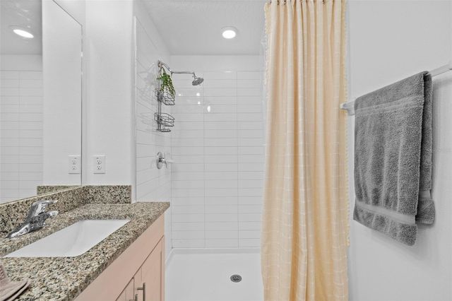 5554 BLUE AZURE DRIVE, Wimauma, FL 33598