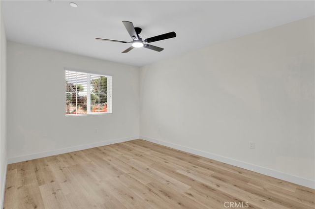 20190 Osseo Road, Apple Valley, CA 92308