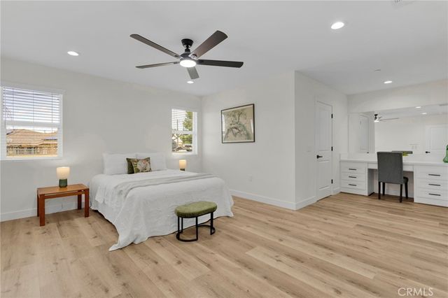 20190 Osseo Road, Apple Valley, CA 92308