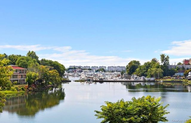 220 Pelham Road 6G, New Rochelle, NY 10805