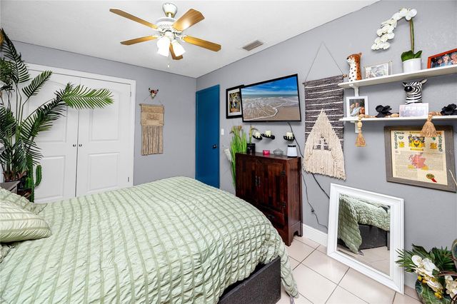 6200 52ND AVENUE N, St Petersburg, FL 33709