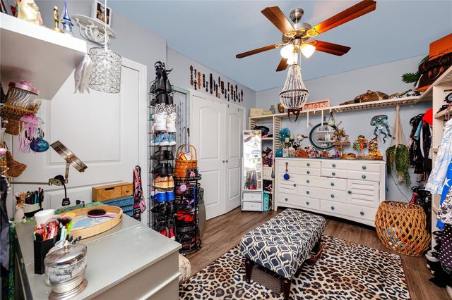 6200 52ND AVENUE N, St Petersburg, FL 33709