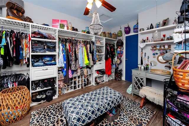 6200 52ND AVENUE N, St Petersburg, FL 33709