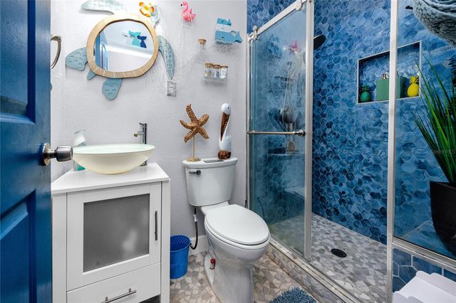6200 52ND AVENUE N, St Petersburg, FL 33709