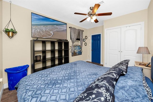 6200 52ND AVENUE N, St Petersburg, FL 33709