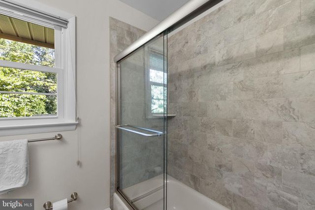 6417 LOCHRIDGE RD, Columbia, MD 21044