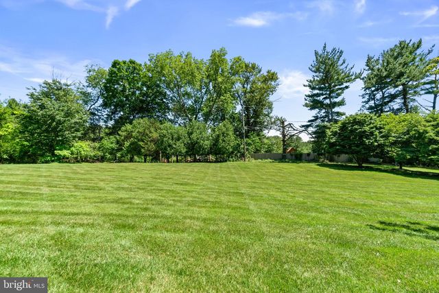 6417 LOCHRIDGE RD, Columbia, MD 21044