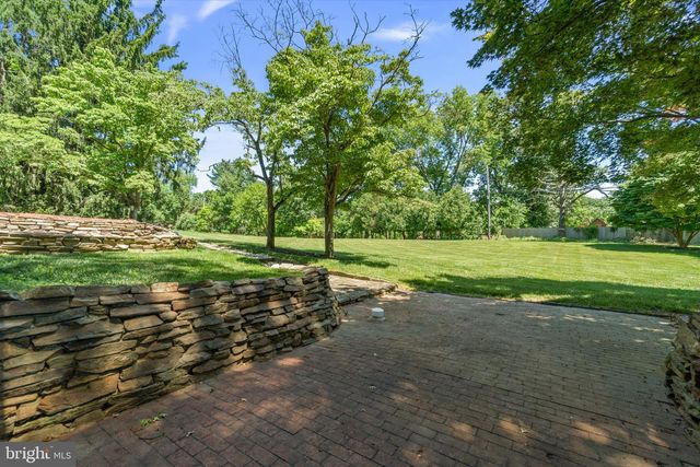 6417 LOCHRIDGE RD, Columbia, MD 21044