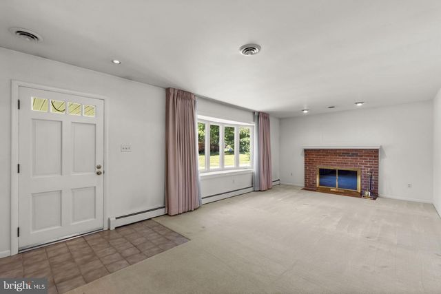 6417 LOCHRIDGE RD, Columbia, MD 21044