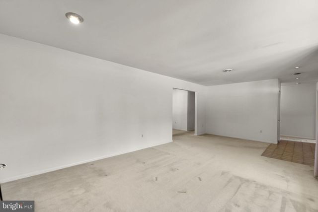 6417 LOCHRIDGE RD, Columbia, MD 21044