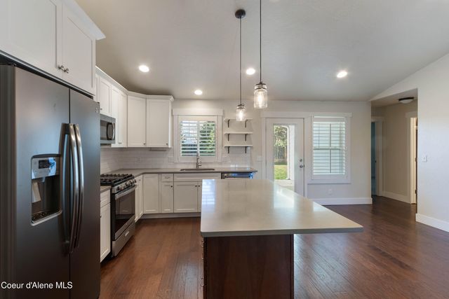 2403 Shady Oak, Sandpoint, ID 83864