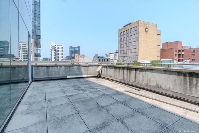 36-36 Main Street 6N, Flushing, NY 11354