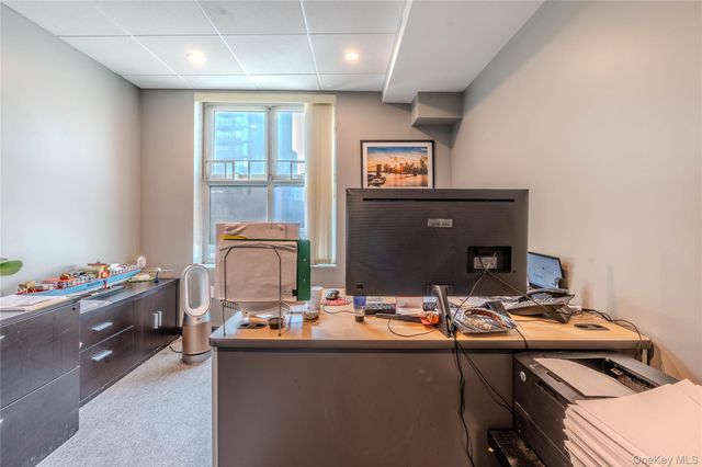 36-36 Main Street 6N, Flushing, NY 11354